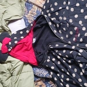 Disney parks minnie mouse poncho m/L